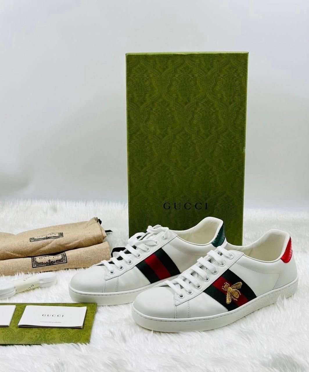 Buy First Copy 7AAA Quality Gucci Bee Sneaker White Shoes