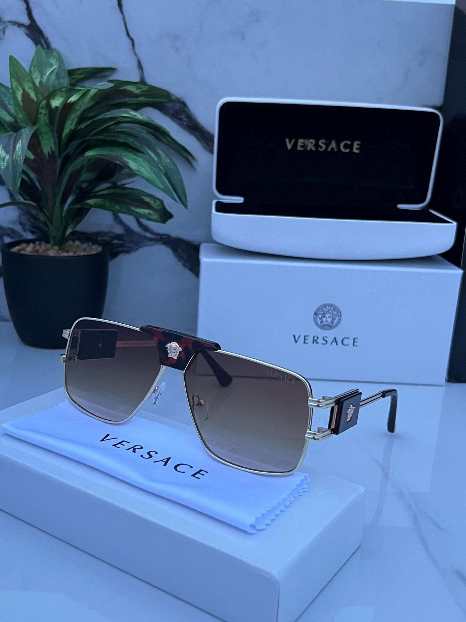 Buy First Copy 7AAA Quality Versace Sunglasses For Sale