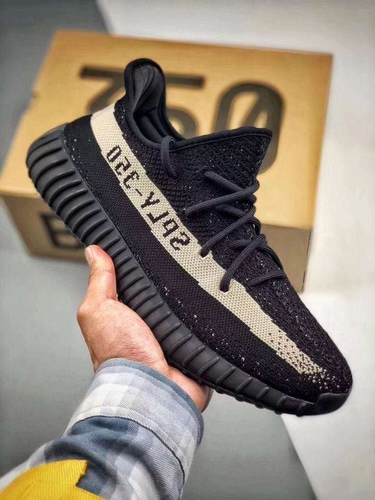 First Copy 7A Quality Adidas Yeezy 350 Black White Shoes