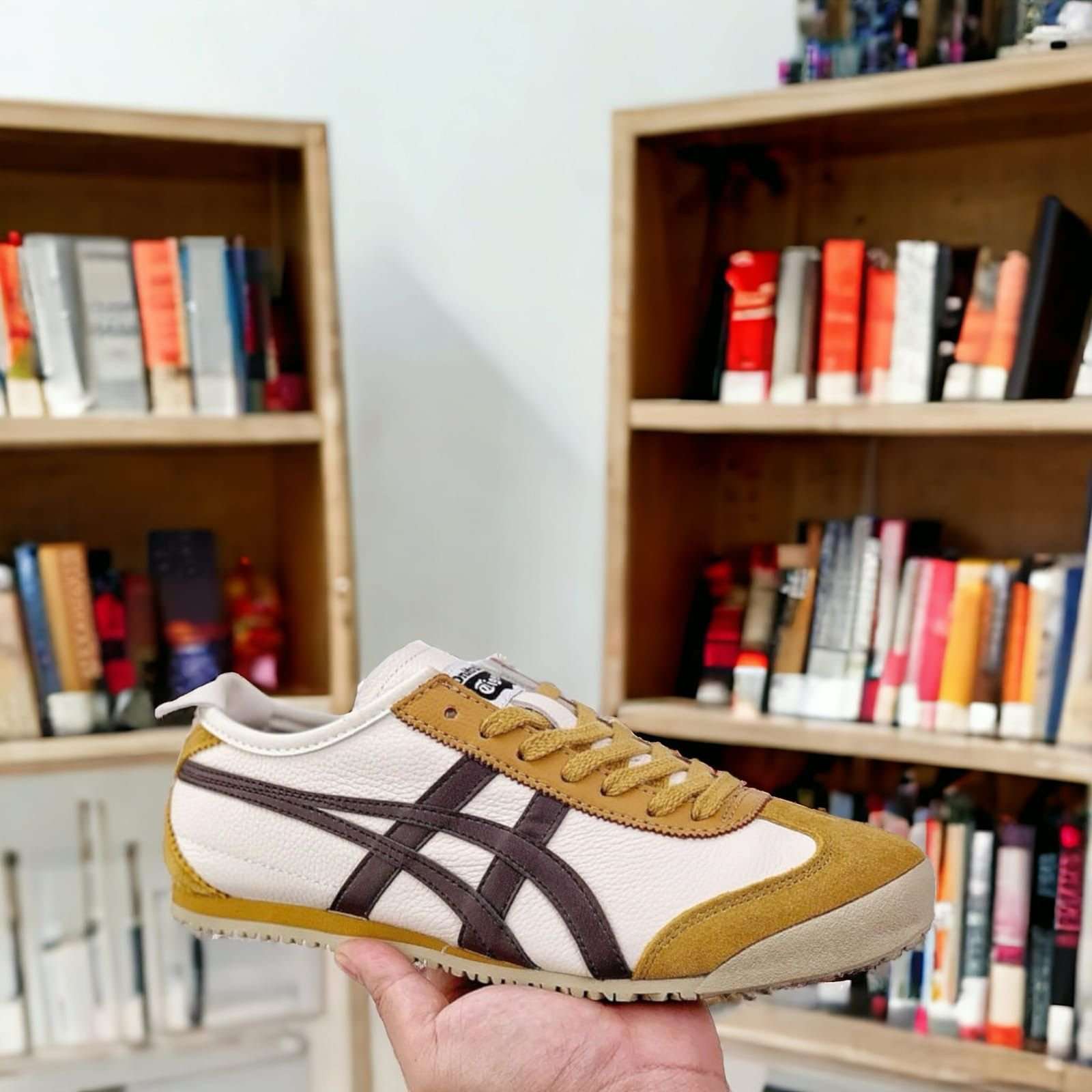 Best Copy Onitsuka Tiger Mexico 7A 66 Cream Licorice For Sale