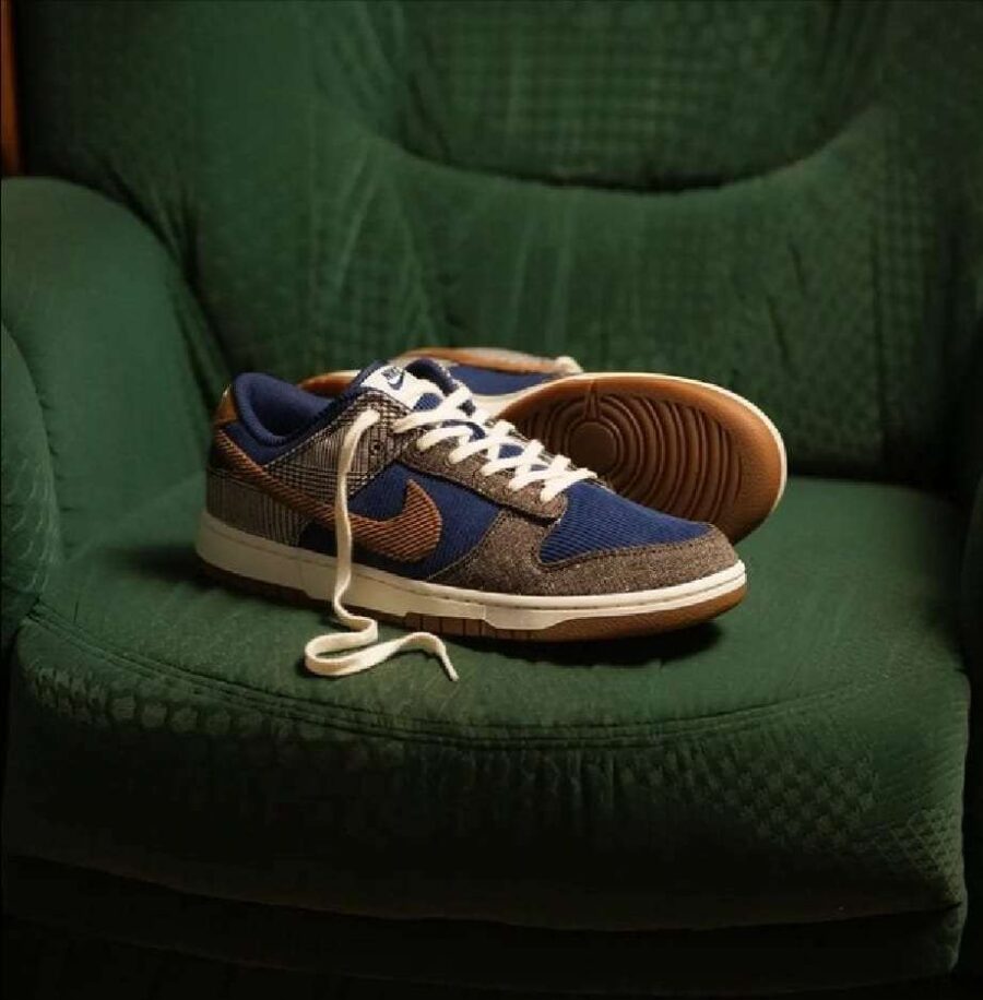 Buy First Copy Nike SB Dunk Low Midnight Navy/ALE Brown Pale Ivory Shoes Online India