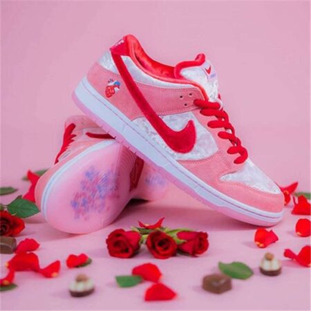 Buy First Copy Nike SB Dunk Low Pro QS Strangelove Women Shoes Online India