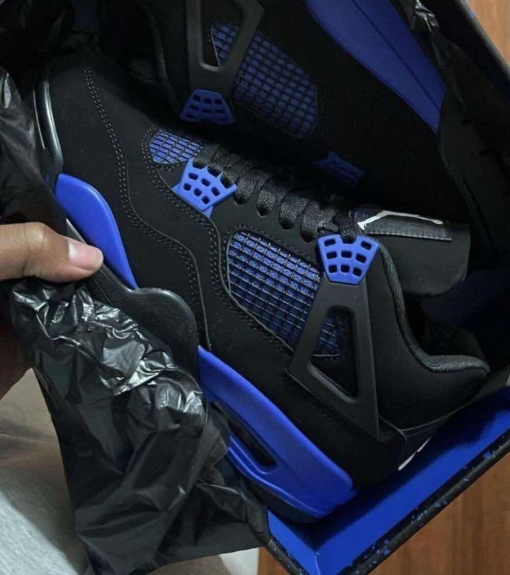 Nike Air Jordan Retro 4 Thunder Blue