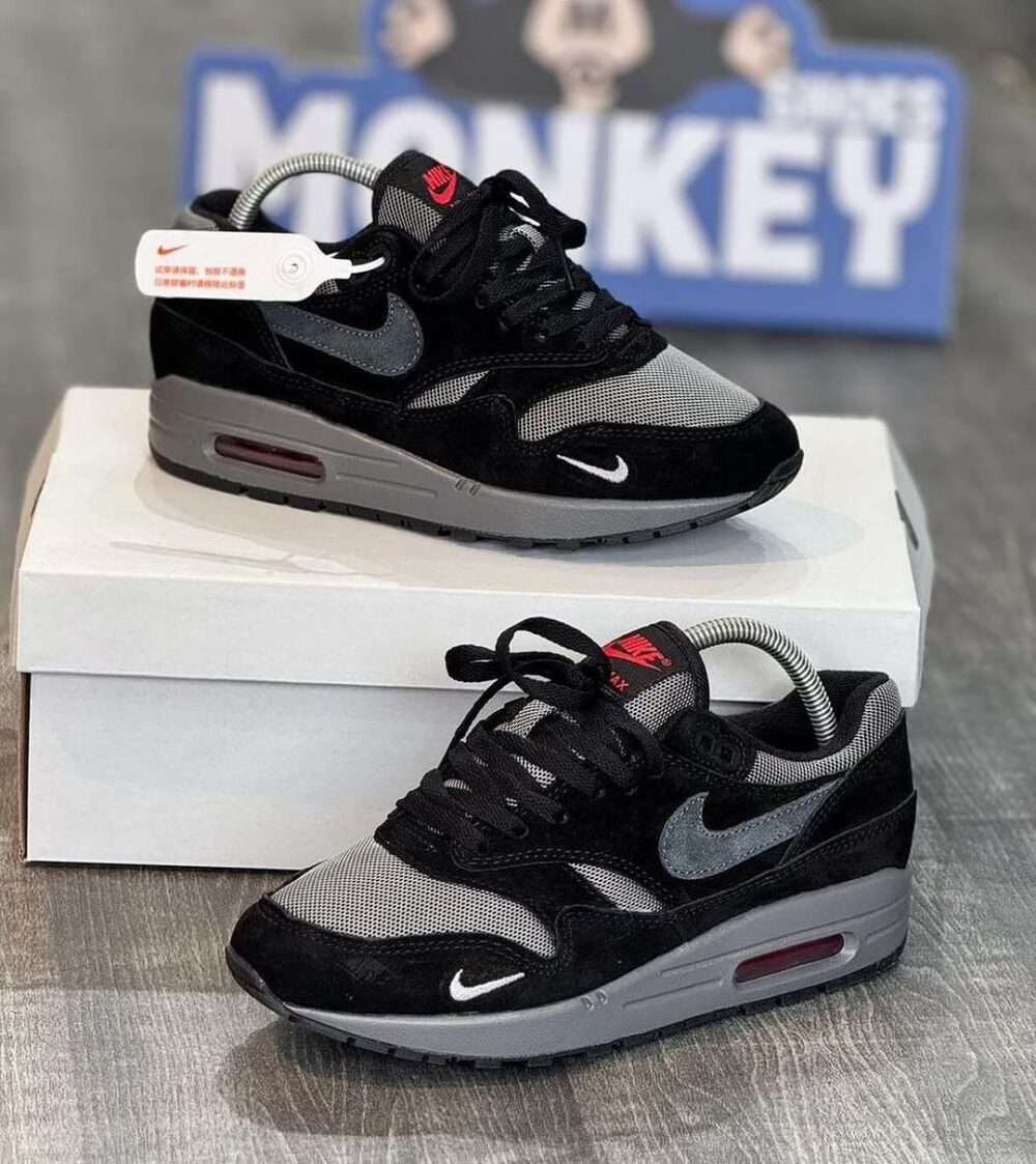 Buy First Copy Nike Airmax 1 Dracula Shoes Online India