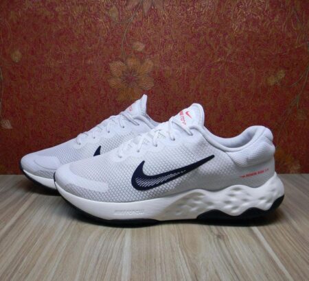 Buy First Copy Nike Renew Ride 3.0 White Shoes Online India